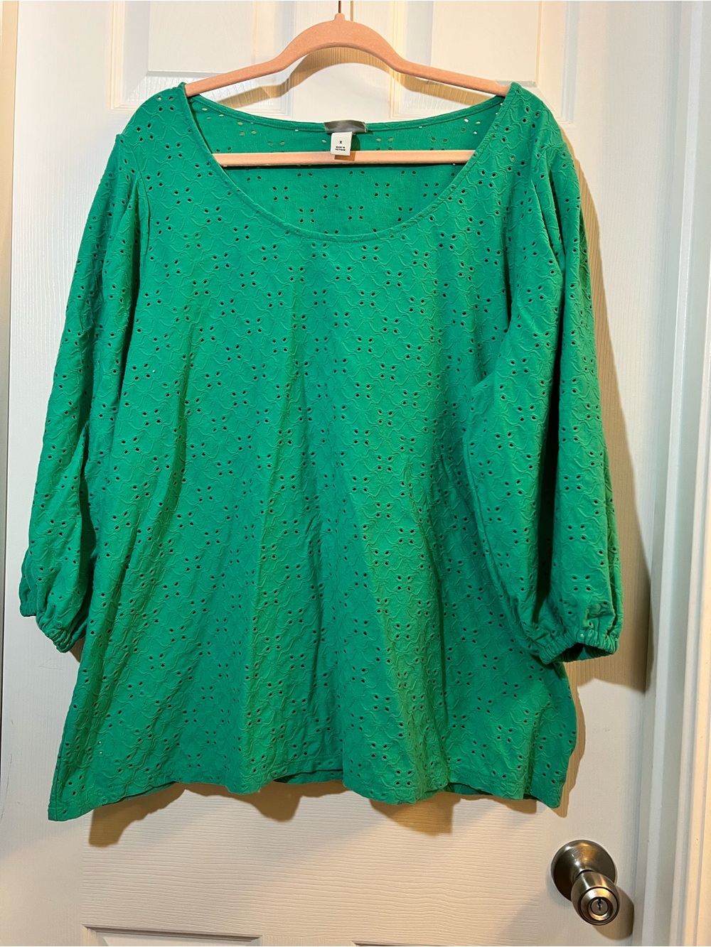 🦋 Ava & Viv Emerald Eyelet Scoop-Neck Tunic size x
